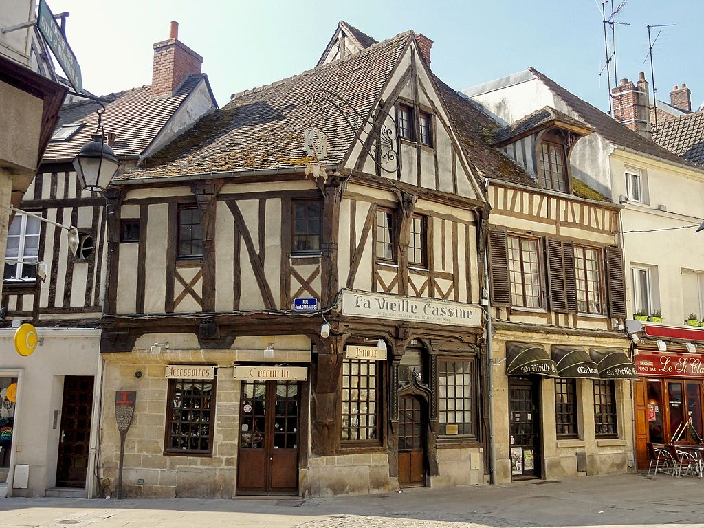 prenota una guida ad compiègne