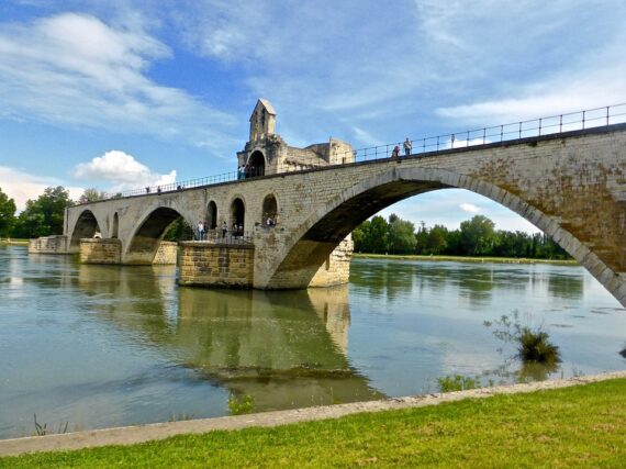 Visite Avignon, Visite du Pont d'Avignon, Guide Avignon, Guide Conférencier Avignon, Visite Guidée Avignon