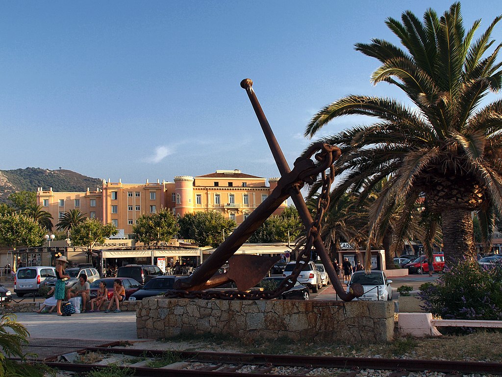 prenota una guida ad ile rousse