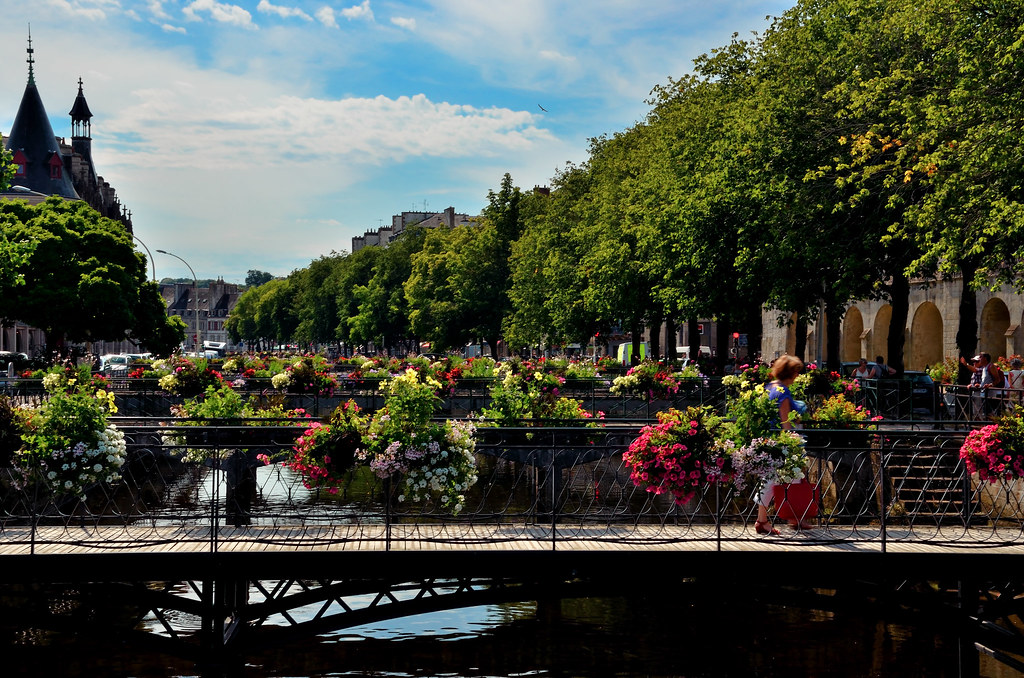 prenota una guida ad quimper