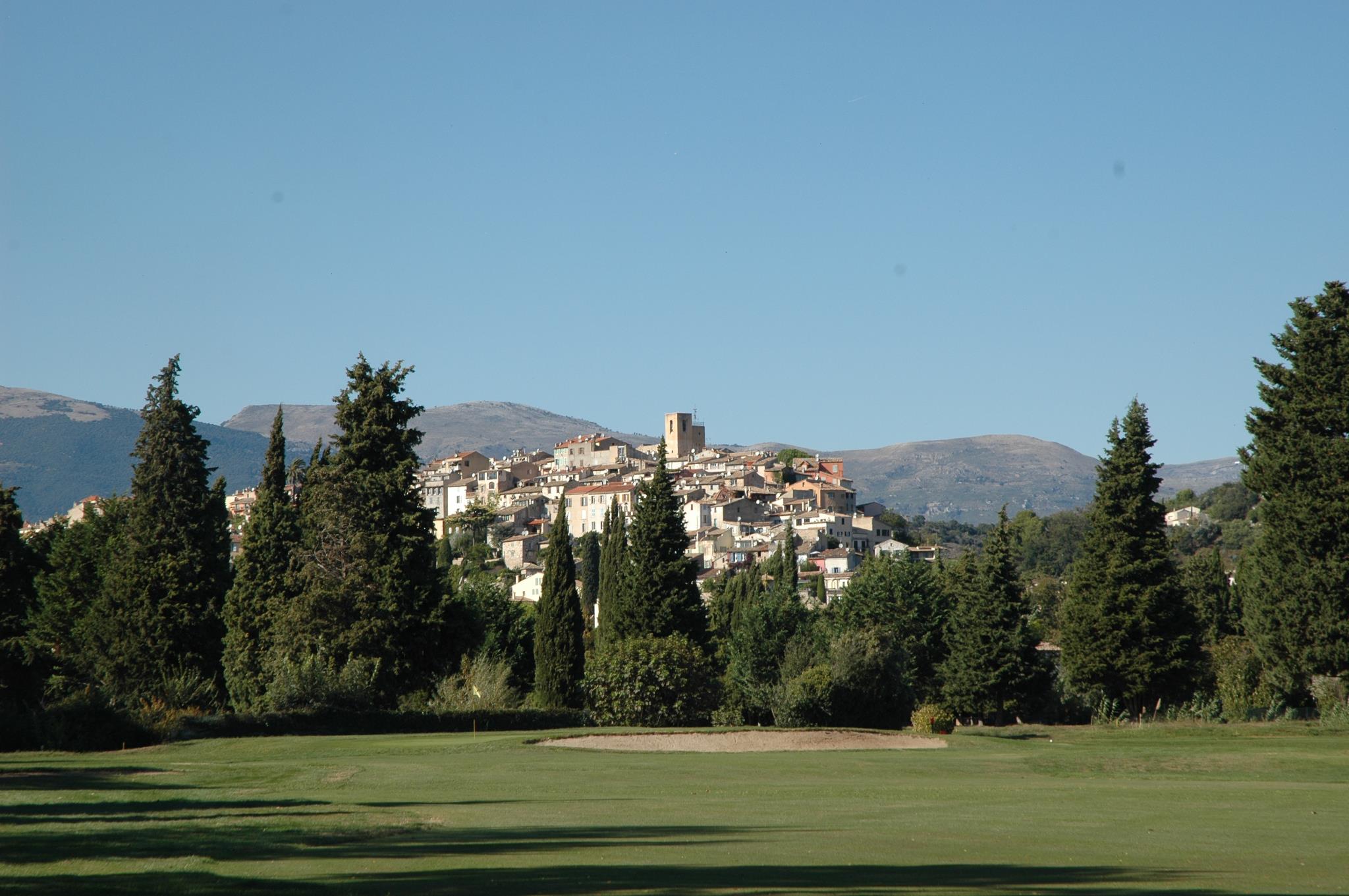 prenota una guida ad Biot